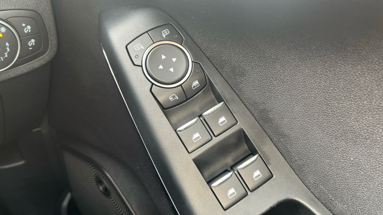 Ford Fiesta 1.0 EcoBoost Hybrid mHEV 125 Vignale Edition 5dr Petrol Hatchback